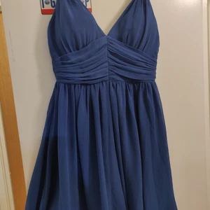 S-M - Blue dress 👗 in size S-M. In very good condition. Can be worn for wedding ceremonies.