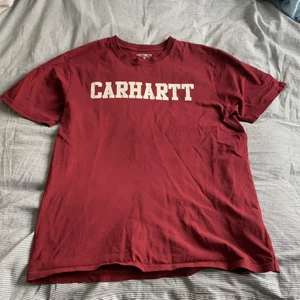 Carhartt WIP T-Shirt Storlek M - Carhartt WIP T-Short storlek M sitter tts använd fåtal gånger. Ser ut som ny 