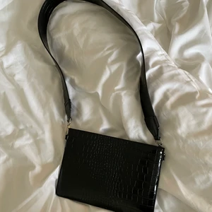 Carin Wester väska  - Säljer min Carin Wester väska ✨ 