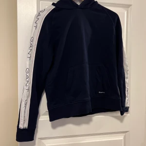 Gant  - Använder ett par gånger, storlek S