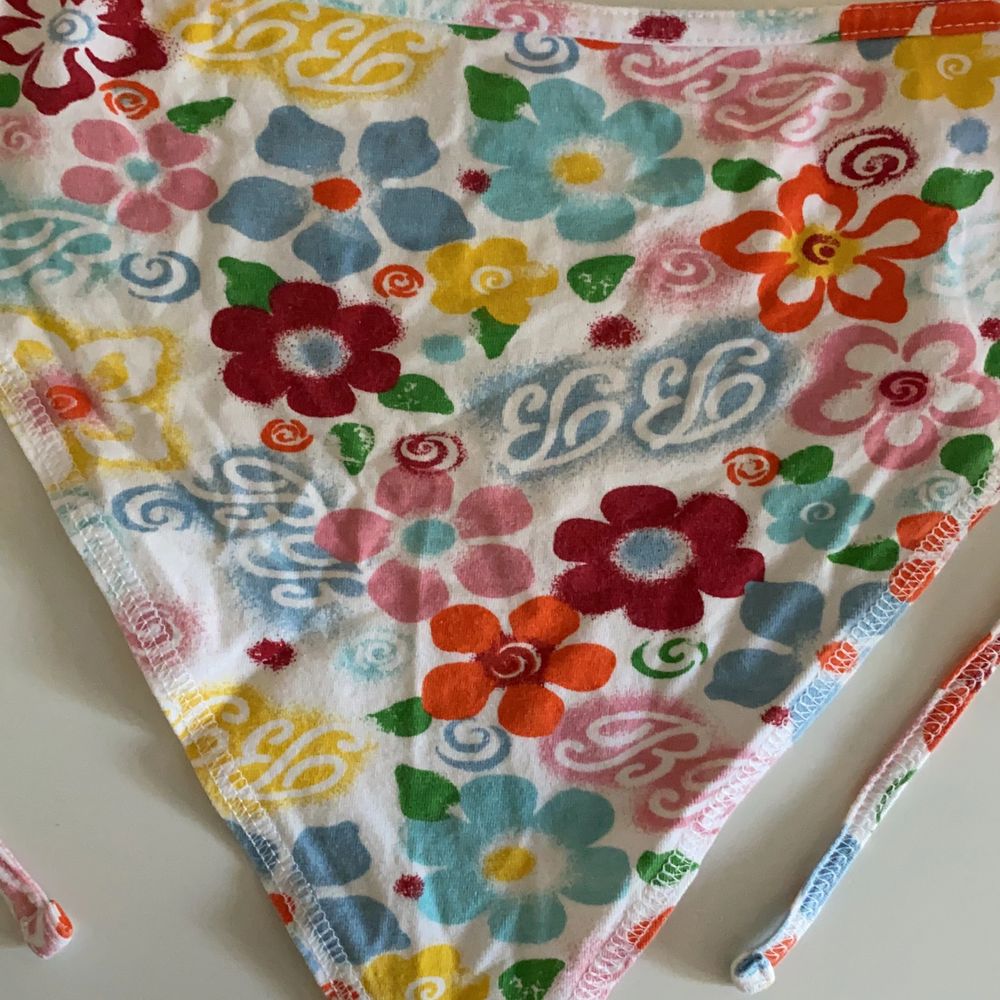 Skit snygg att ha i håret eller på vilket annat vis du kommer på att styla det! Köparen står för frakt! ❤️🥰. Accessoarer.