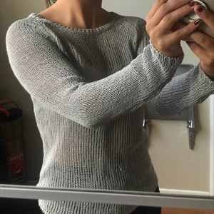 Grå tröja  - Grå nättröja från Cubus - 30kr, XS/S 🌸