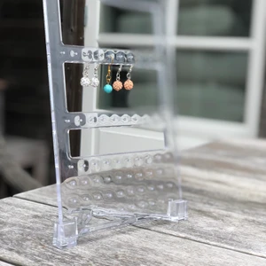 Alla mina örhängen som är till salu😆 - Fina örhängen alla kostar 20kr st. Aldrig använda helt nya och hemma gjorda. Bra kvalité