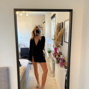 Klänning - Frakt 69kr❣️ öppen i ryggen