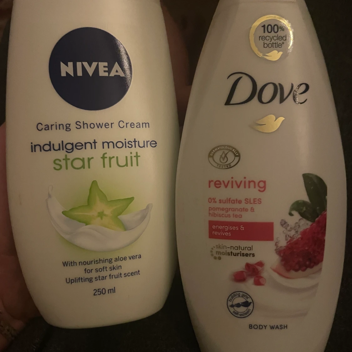 Säljer två duschgel