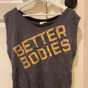 Grått träningslinne  - Ett grått träningslinne från better bodies. Kan skickas om köpare står för frakt