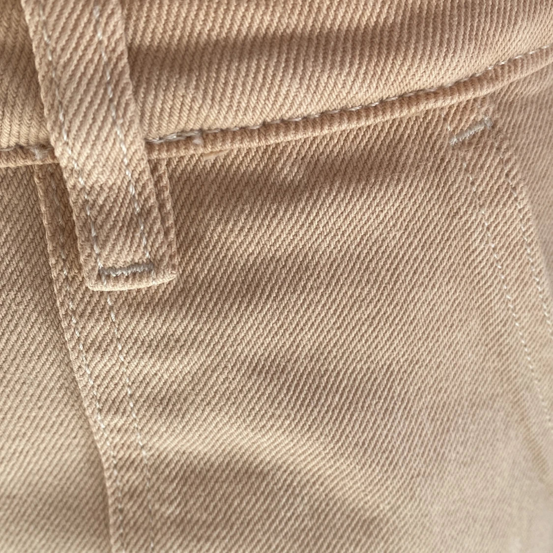 Högmidjade Monki-jeans - 91