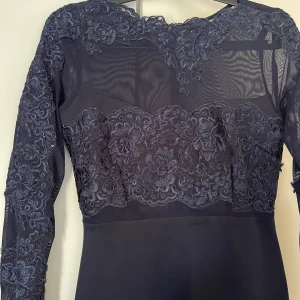 Blue dress - Classy blue dress worn once