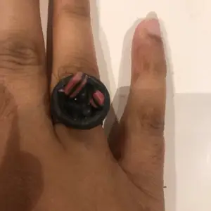 Lolita ring, är handgjort justerabar storlek, köpt för några år sen. Betalning sker via swish och jag skickar efter mottagande betalning
