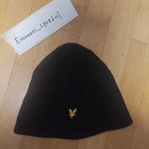 Lyle and Scott mössa - Köpt på Stayhard för 349
