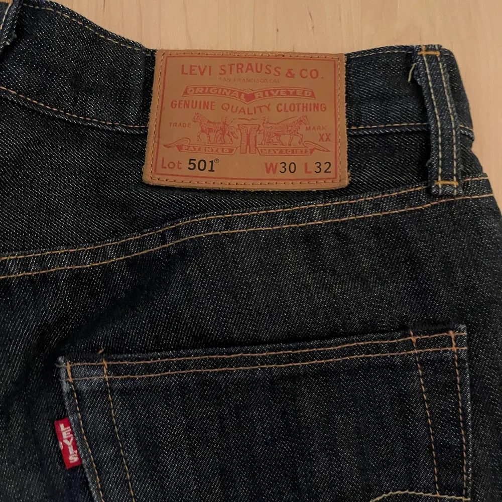 Levis 501 jeans storlek W30 L32. Jeans & Byxor.