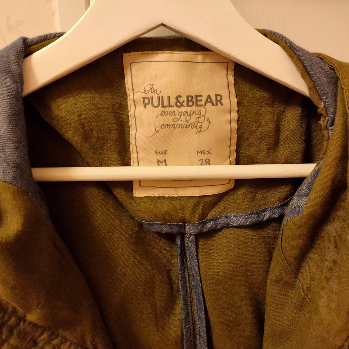 Pull&Bear Green light jacket size M - 90
