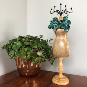 Örhängen gröna blommor 🌺  - Örhängen gröna Alien-blommor 🌺 