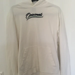 Hoodie - Använt cirka 2 gånger, storlek M 