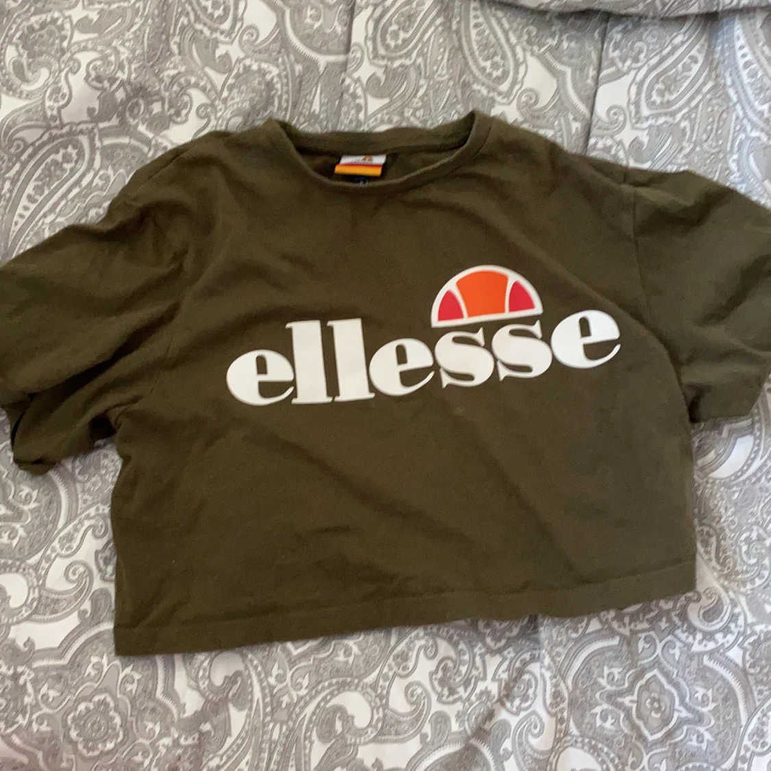 Grön kroppad ellesse t-shirt