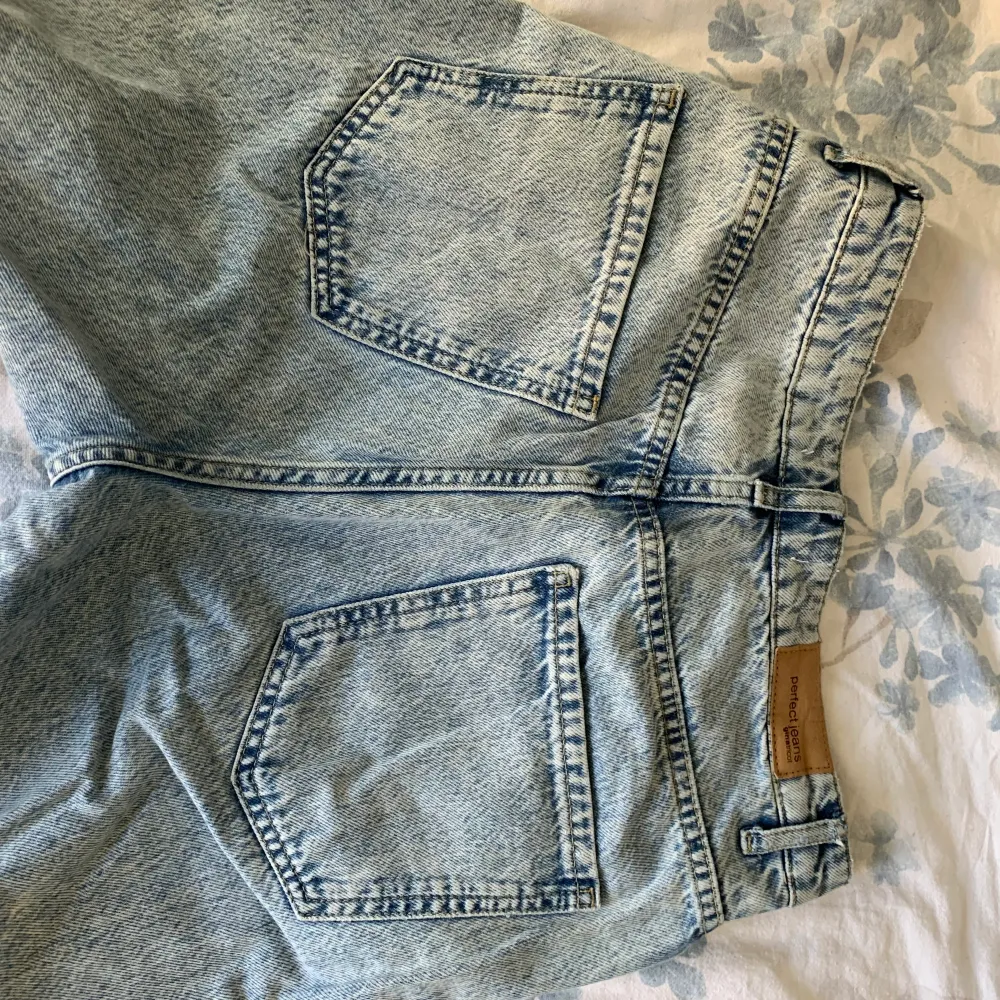 Raka jeans perfekta till sommaren!. Jeans & Byxor.