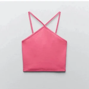 Zara topp - Trendig topp ifrån zara som inte kommer till användning💕