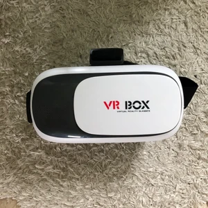 En Vr box - En Vr box som fungerar precis som den ska, används bara inte längre!