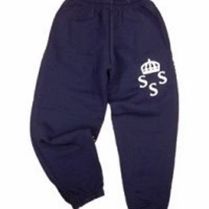 Söker!! - Söker sss byxor. Vilken färg som går bra men helst grå