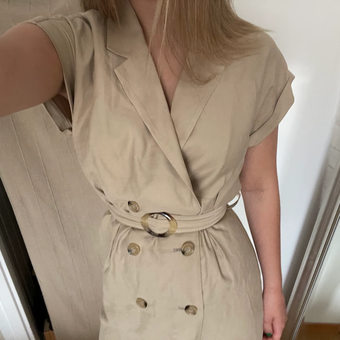 Beige klänning  - 90