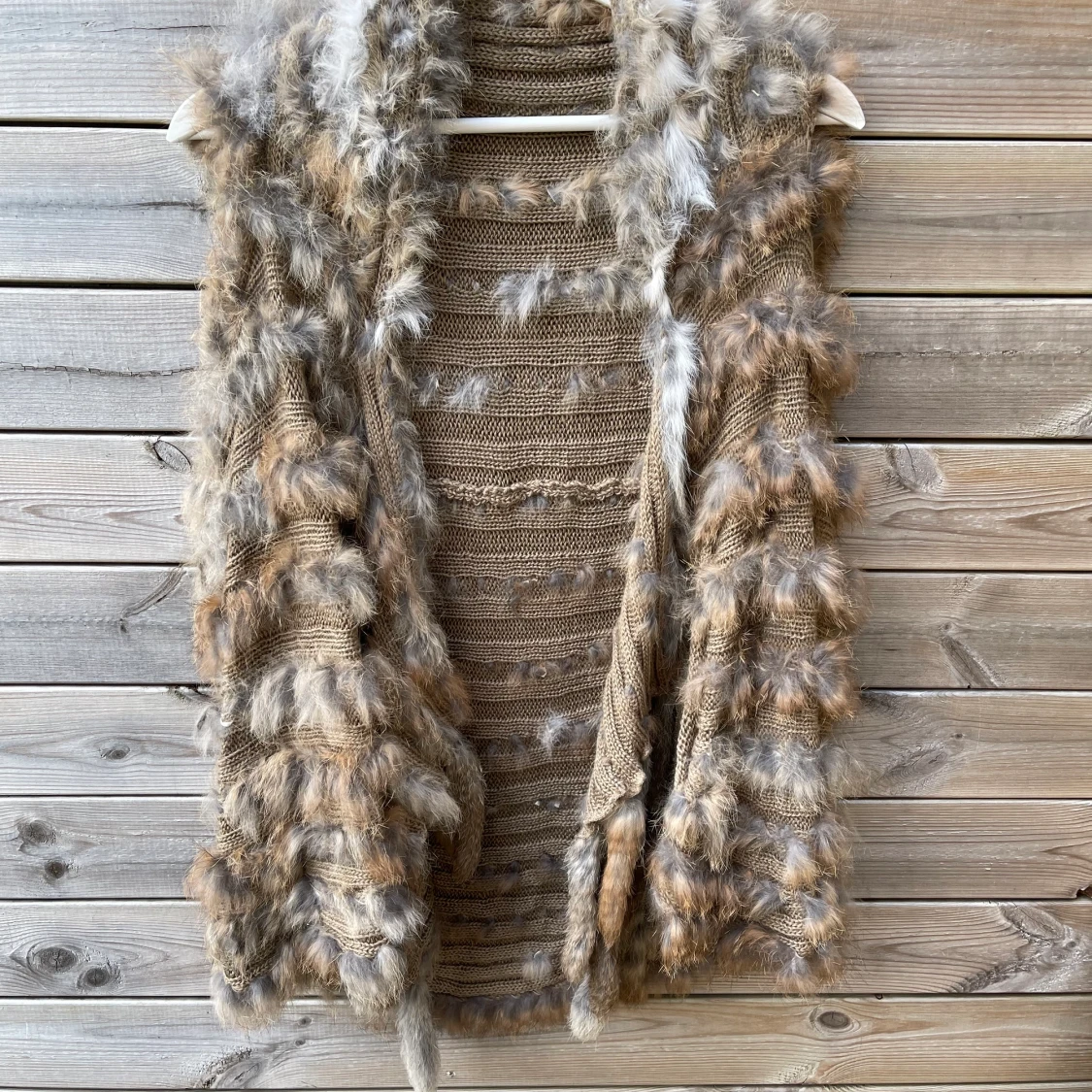 Väst i äkta kaninpäls 