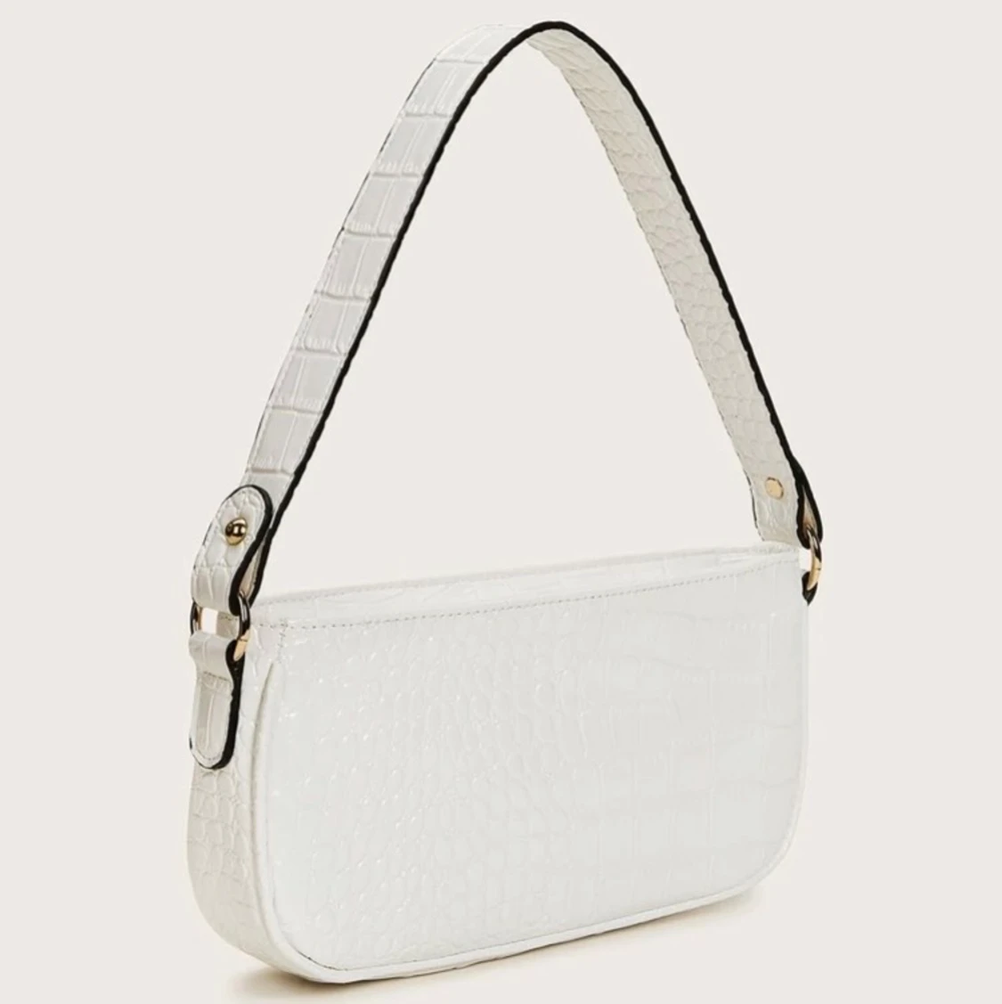 Vit axelväska 🤍 - 90