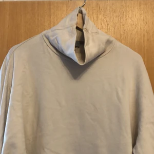 Jumper from Cos - White jumper from Cos, barely worn