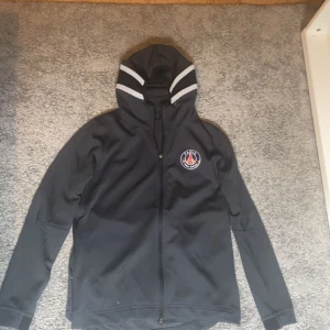 Psg tröja - Psg tröja Storlek S Aldrig använd