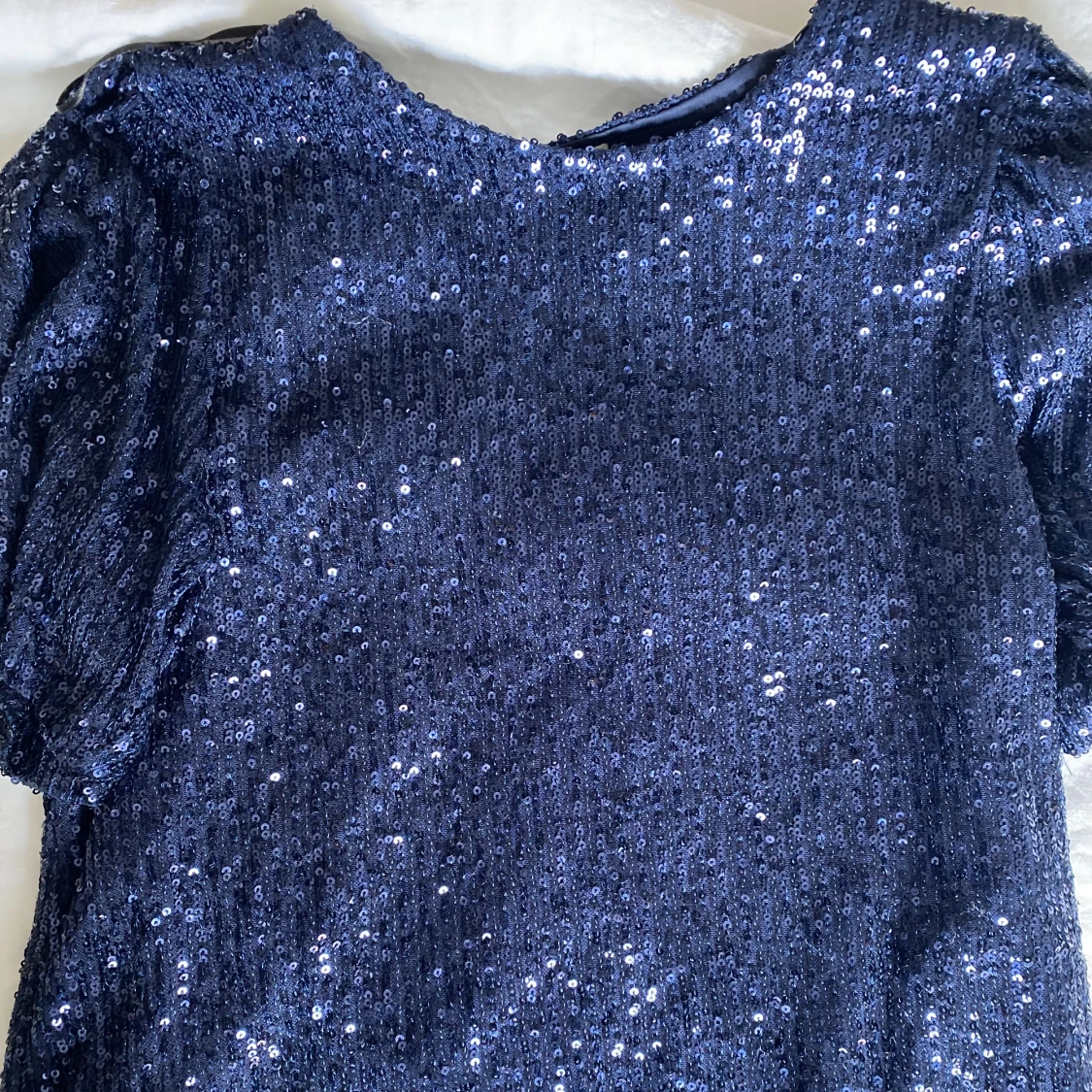 Glittrig festtopp - 90