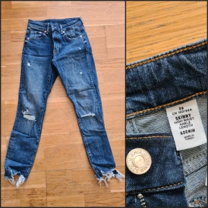 Ripped jeans - Jeans från h&m, strl 26