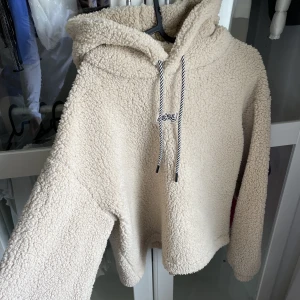 Teddy tröja stay - Teddytröja från stay Strl S Som ny
