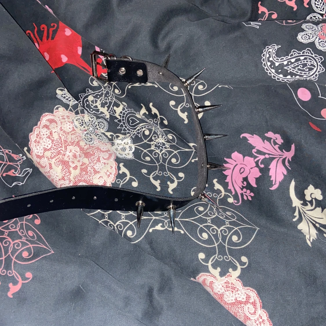 Halvapan med taggar  - 90