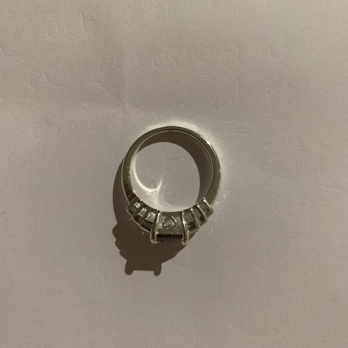 Silver ring med stenar 💜 - 90