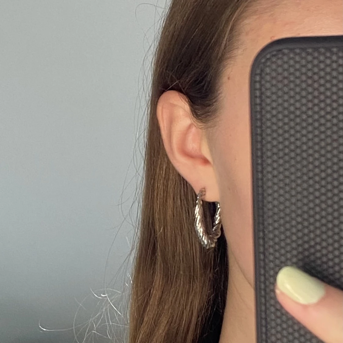 Silvriga örhängen - 90