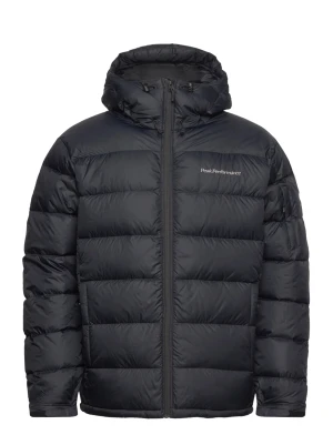 Peak Performance Jacka - Tjena!  Säljer min peak performance jacka då jag fått jackan i present. Jackan är helt ny dock så har jag testat den.  Peak Performance M Frost Down Produkten finns i Booztlet.