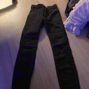 Jeans  - Jeans från Gina 