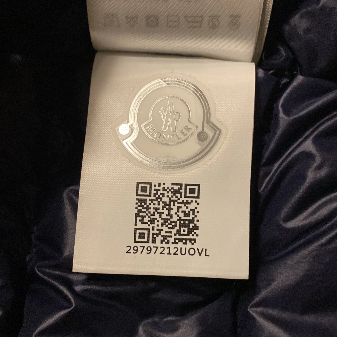 Moncler väst  - 91