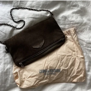 Zadig Voltaire väska - Intressekoll på min Zadig Voltaire väska, skriv vid intresserad och prisförslag ❤️‍🔥