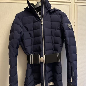 Skidjacka junior  - Skidjacka junior  Storlek L 