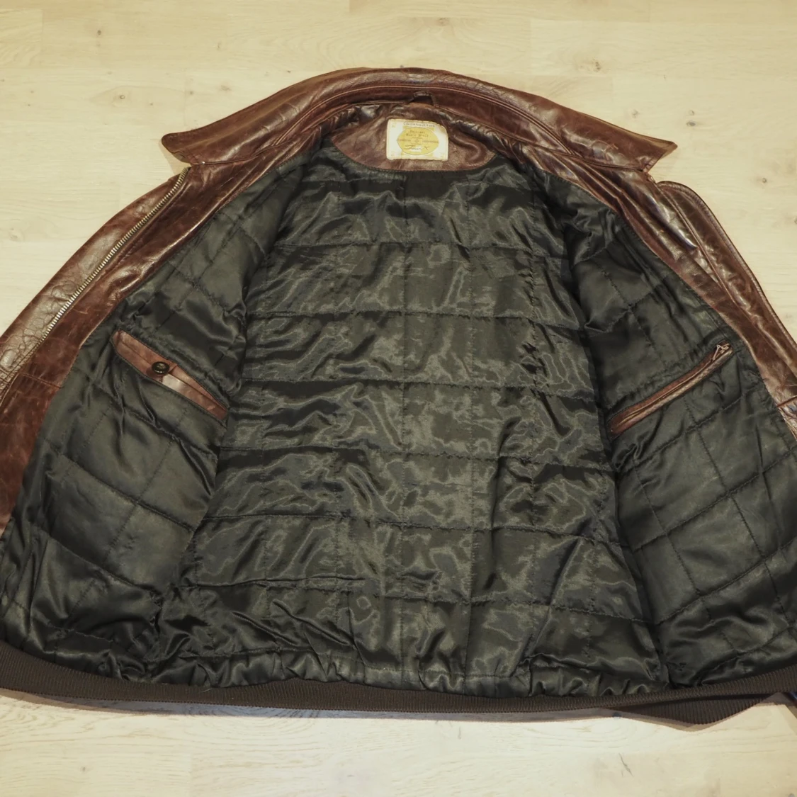 Brun vintage skinnjacka pilot modell - 91