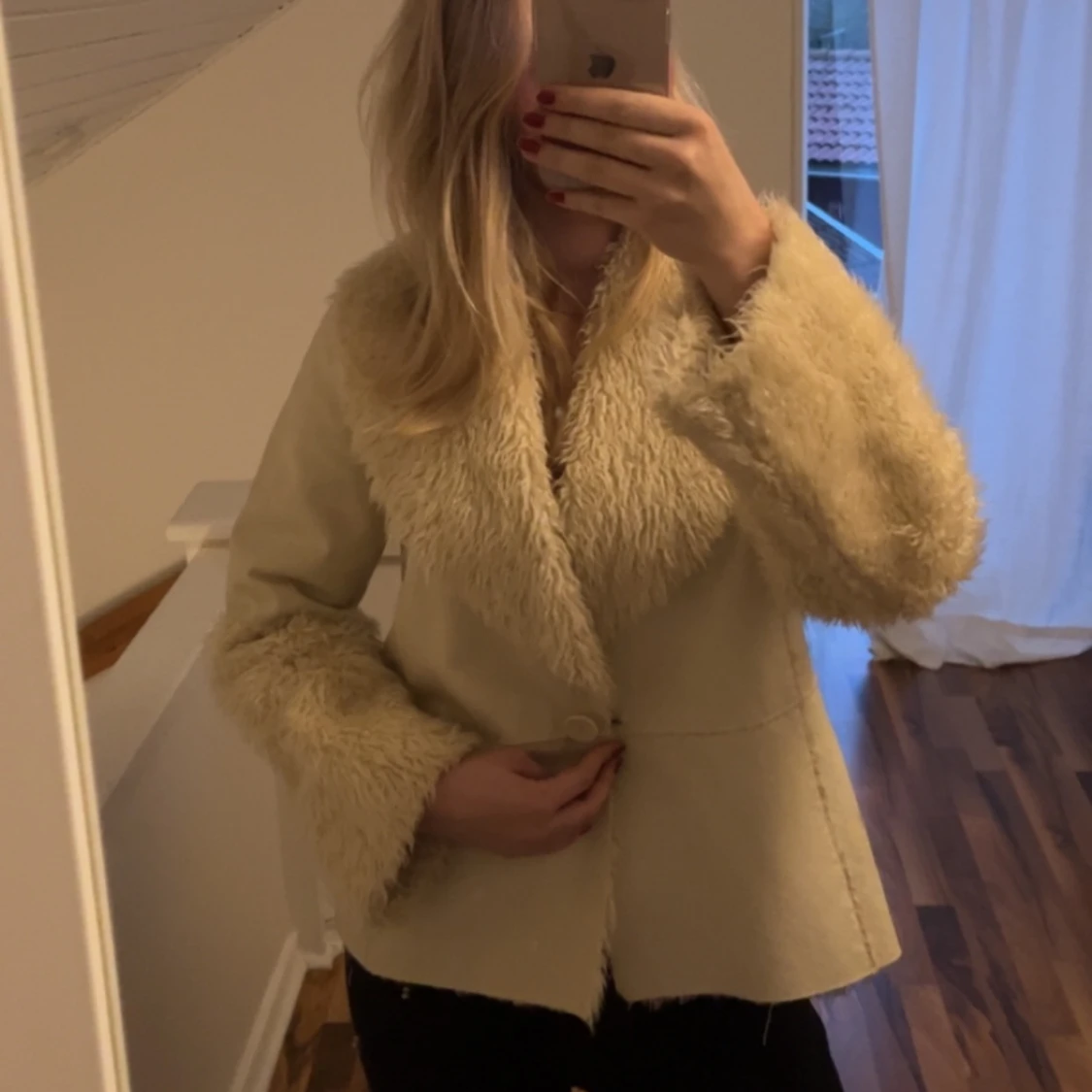 Jacka med fuskpäls - 91
