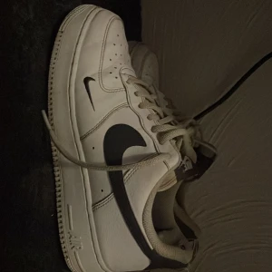 Nike airforce limited edition  - Sådär använda 