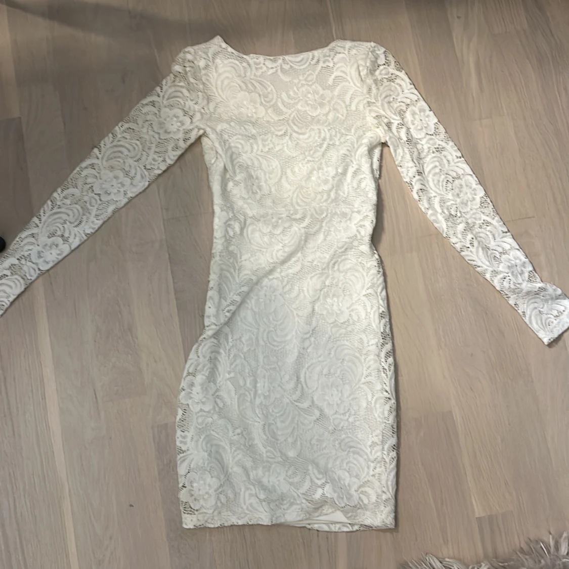Vit klänning  - 90