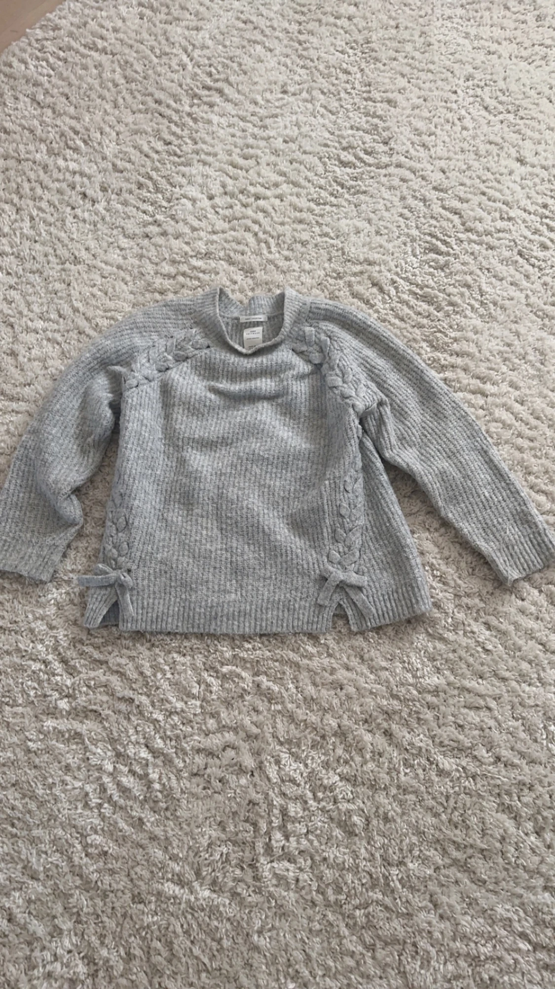 Stickad tröja 