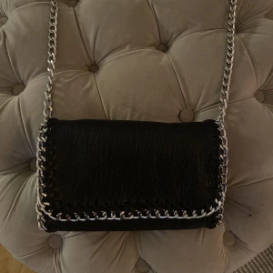 Tiamo väska💓 - Säljer min fina tiamo väska pga ingen användning❤️