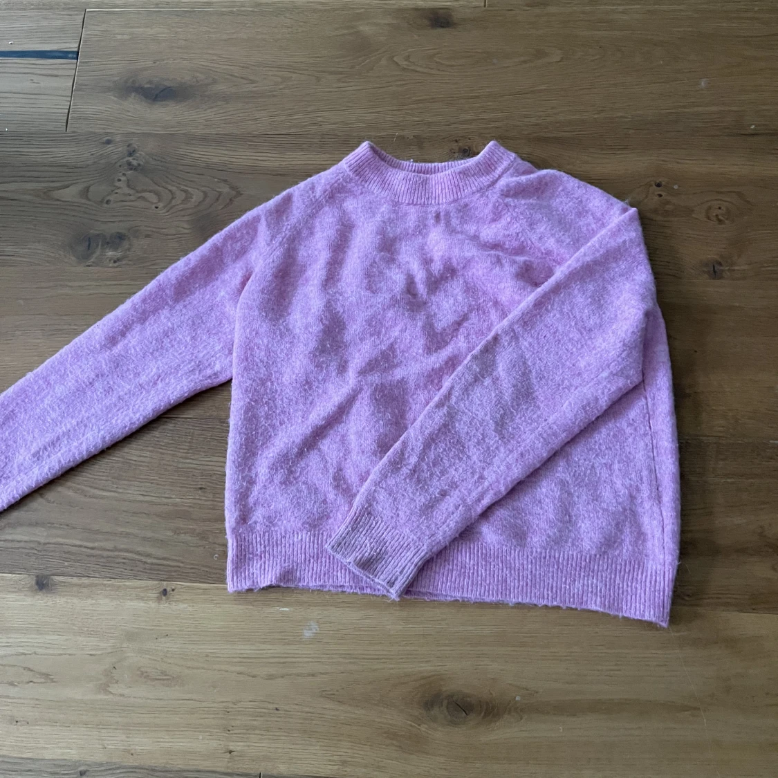 Rosa stickad tröja  - 91