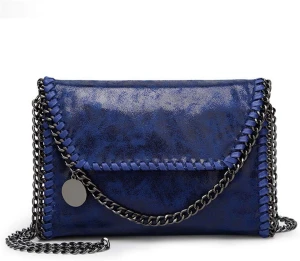 Supersnygg väska!! - Supersnygg Stella liknande väska. Använt skick. Ett litet hål på insidan av väskan men annars superfin. 