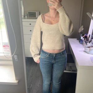 Tröja - Fin stickad oanvänd tröja ifrån H&M 