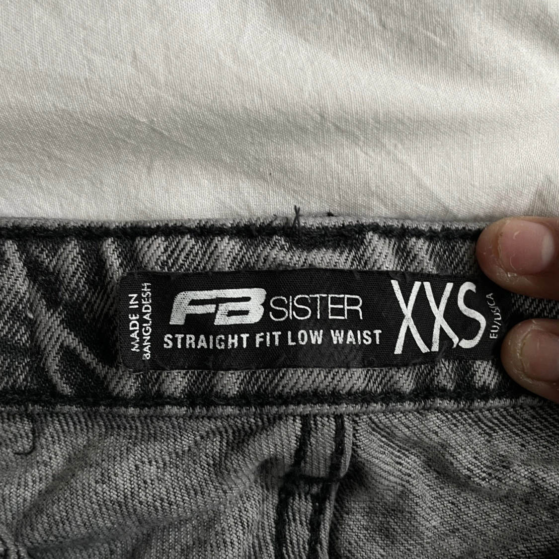 New yorker jeans  - 90