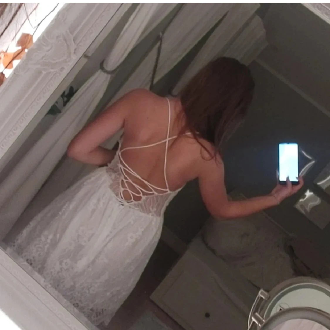 Vit spetsklänning - 90